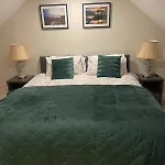 Cosy Two Bedroom Near Rossaveel Ballynahown Daire Derroogh