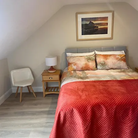 Cosy Two Bedroom Near Rossaveel Ballynahown Apartment Derroogh
