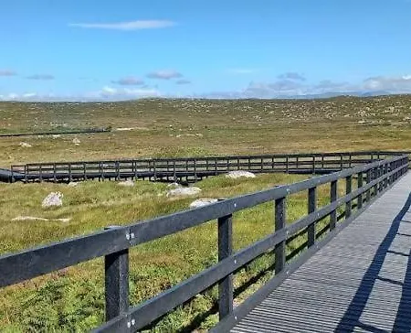 Cosy Two Bedroom Near Rossaveel Ballynahown *