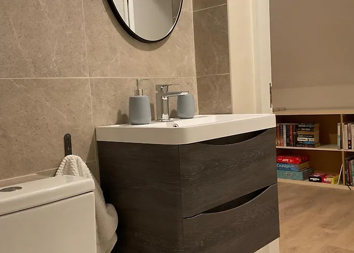 Apartament Cosy Two Bedroom Near Rossaveel Ballynahown *