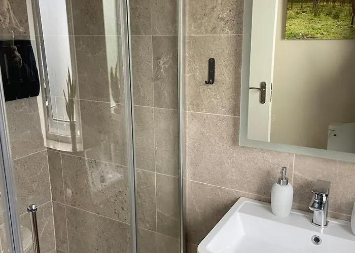 Cosy Two Bedroom Near Rossaveel Ballynahown Lägenhet Derroogh