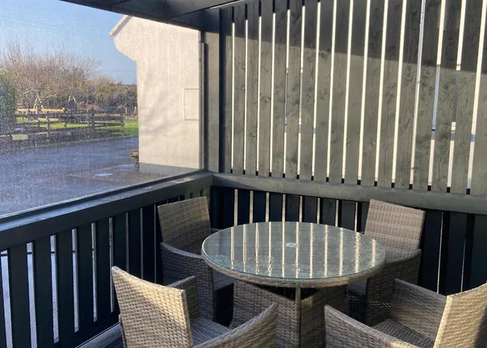 Cosy Two Bedroom Near Rossaveel Ballynahown Lägenhet Derroogh