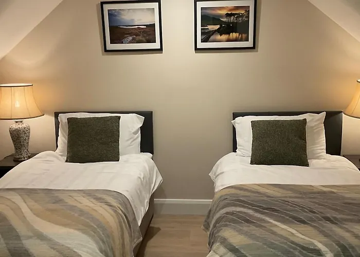 Lägenhet Cosy Two Bedroom Near Rossaveel Ballynahown Derroogh