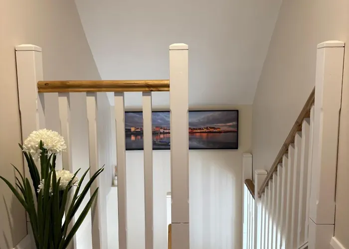 Cosy Two Bedroom Near Rossaveel Ballynahown Apartament *